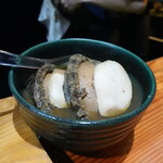 鮨匠 のむら - 焚き黒鮑(佐賀県唐津産、摺り卸し大根で6時間焚き)