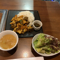 十勝ハーブ牛焼肉 MONMOM - 