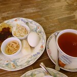 カフェドフルール - モーニング(抹茶トースト)＋紅茶(400円)