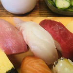 とも寿司 - 赤身も熟成されててめちゃ美味しかった！