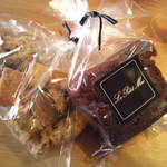 ル・プチメック - ケイク・ショコラ・フランボワーズとラスク