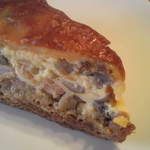 ル・プチメック - 人気のキッシュは茸やベーコンたっぷりで濃厚