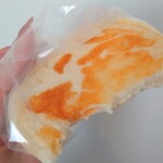 神戸屋キッチン - もっちもちチーズ(194円/テイクアウト価格)。パン生地は柔らかで確かにもっちもち。撮るの忘れて食べかけだけどw