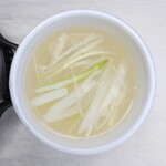 たん家 しん - 力強いデミと一緒にいただいてなお、テールの旨味をしっかり感じます