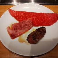 ビーフキッチン 恵比寿店 - 特選カルビ、中落ちカルビ、カメノコ