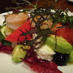 クロッキオ - 海老アボカドとイタリアン野菜のバージンオイルかけ