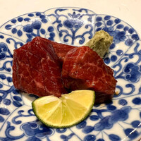 肉割烹 岡田前 - 