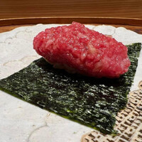 肉割烹 上 - 