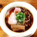 らぁ麺 くろ田 - 醤油手もみ780円