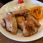 和風バル deffy - からあげ定食　650円