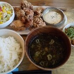 飯処 ふぉす。 - ムネ肉とモモ肉のMIX￥700&ランチセット￥350