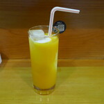 インド料理ダイニングバー ルドリ - マンゴーラッシー