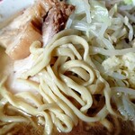 ラーメン二郎 三田本店 - アップ