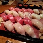Sushidainingumurakami - お好み寿司盛り合わせ（４人前）