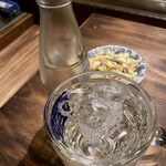 ニューカヤバ - マカサラとハイサワー。