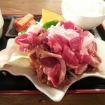 Sumibi Yakiniku Tanukikouji Yamagoya - 極み漬込ジンギスカンセット1000円