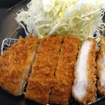 松のや - とんかつ定食　590円。