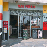 MAD PERROS PIZZA - 