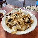 杭州飯店 - 五目中華丼 950円