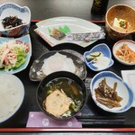 割烹民宿 めぐろ - 朝