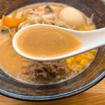 Ramen Tsuki No To Kage - 白みそとんこつラーメンのスープ