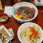 Nakau - 漬けまぐり丼：並＋サラダ付