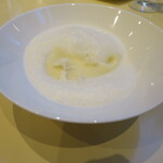 レストラン・アスペルジュ - 越冬じゃがいものピューレ“淡雪”