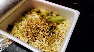 立ち飲み処 呑うてんき - 湯切りされています