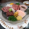 馬肉バル 新三よし 松本本店