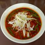 中華そば 香 - 激辛 台湾ラーメン (2022.08.27)