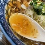 東京ラーメンショー 極み麺 - 澄んだスープはスッキリした醤油味