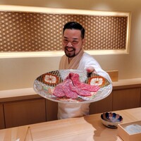 江戸焼肉 - 近重泰輔氏とサーロイン 純血但馬万葉牛３６か月