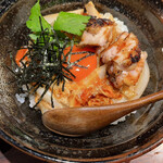 Shinsaibashi Higashi Yakitori Po - 玉ねぎがシャキシャキで、お肉も炭火で焼いたもので本当に美味しかったです。見た目も可愛くて最高でした。