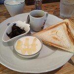 Coffee, Tea & Cake 茶徠 - 