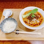 ホクセイ - 坦々麺（白ごはん付き：800円）_2022年8月