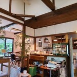 A silk tree cafe - 