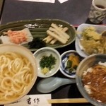 旬膳や 吉作 - さぬきうどんと牛スジカレー小丼900円