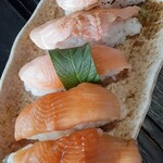鮎茶屋 かわせ - ンにぎり(ビワマスのコースにはつきません。別料金です)
