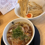 彩色ラーメン きんせい総本家 夢風 - 