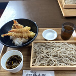 Juuwari Soba Nakamura Menbee - 海老天丼とそば