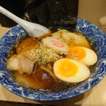 肉厚わんたん麺と手作り焼売 ら麺亭 - 