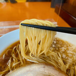 Tampopo - 麺はストレートで、太めの素麺のような食感。