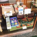 笹川餅屋 - 笹だんごが主力