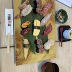 超速鮮魚寿司 羽田市場 - 