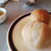 ル・トリアノン - パン