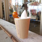 ルルモアナ - みたらし団子ソフト(410円)