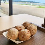 ひみ岸壁市場 - ととぼっち揚げ。550円