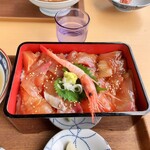 Himi Gampeki Ichiba - 漬けちらし寿司。