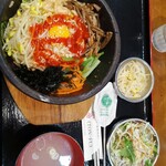韓国家庭料理 豚富 - 