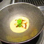 北海道焼肉 北うし - 　５．【口替わり　３品】　蝦夷鮑の擂り流し